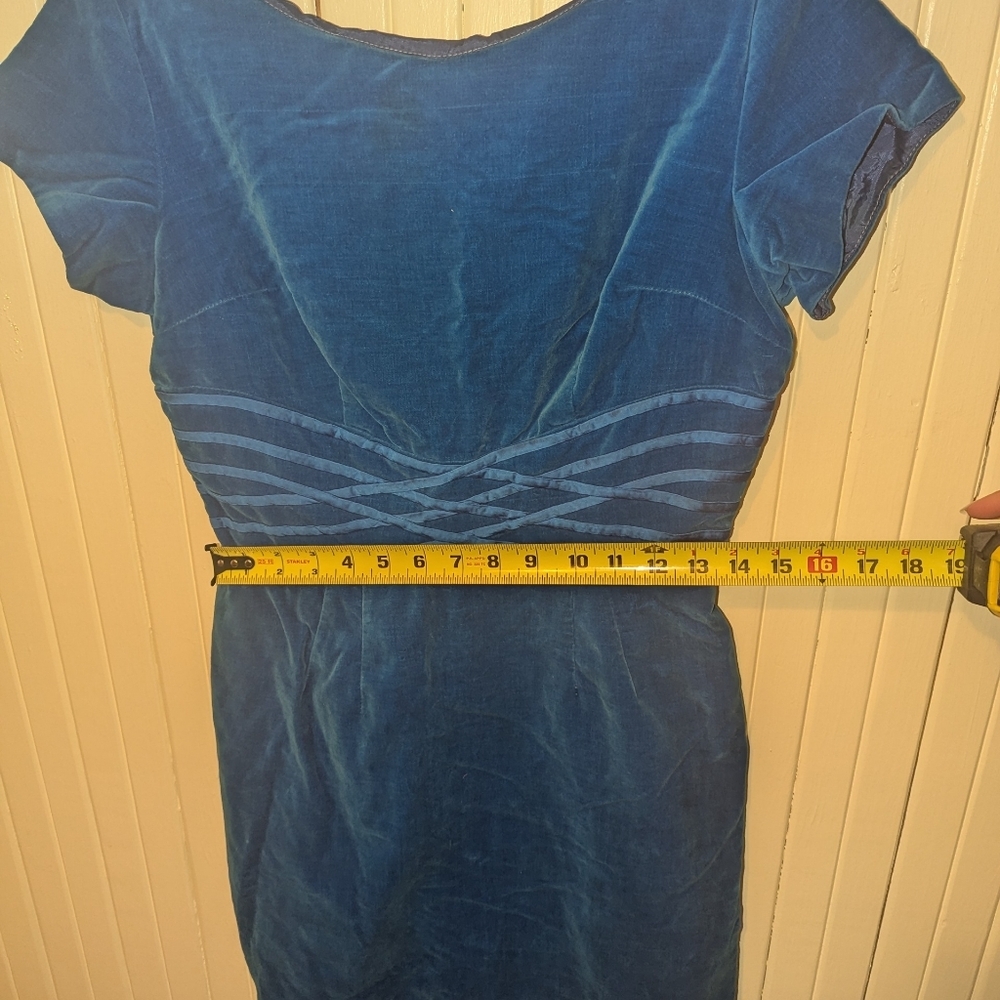1960s Vintage Blue Velvet Cap Sleeve Mini Dress Cocktail Dress by Algo Original - Picture 4 of 6